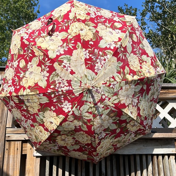 Ralph Lauren Accessories - VINTAGE LAUREN RALPH LAUREN Floral Print Umbrella Parasol Wood Handle Distress